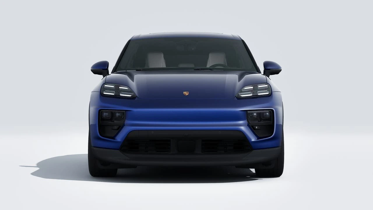2026 Porsche Macan Electric - Image 8 of 14