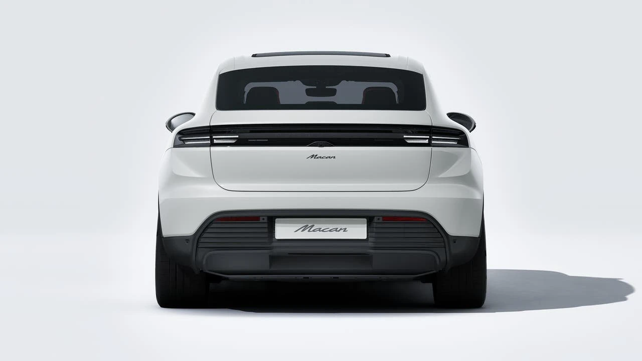 2026 Porsche Macan Electric - Image 7 of 14