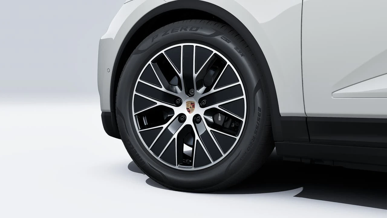 2026 Porsche Macan Electric - Image 10 of 14