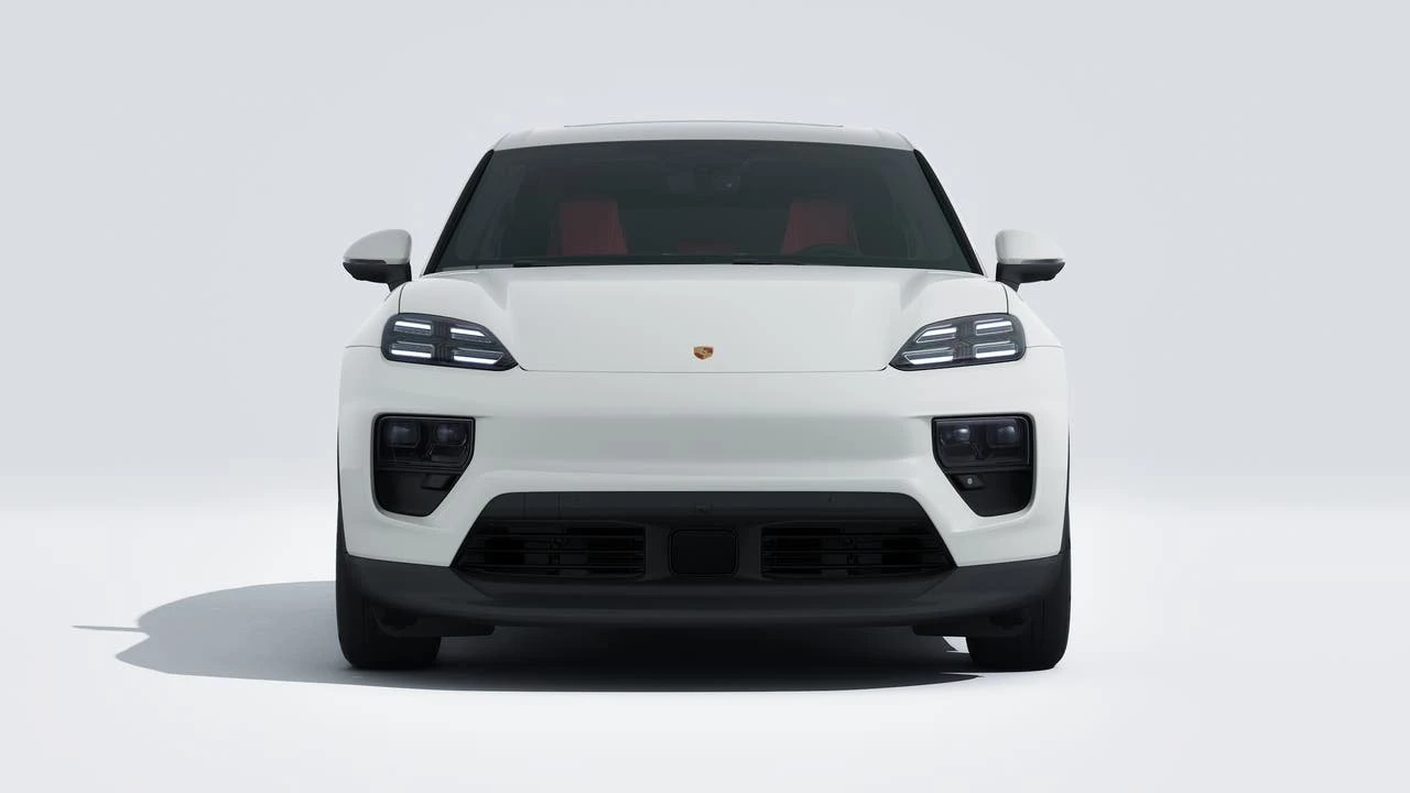 2026 Porsche Macan Electric - Image 8 of 14
