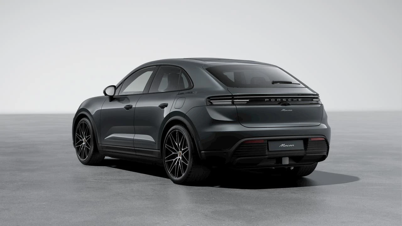 2026 Porsche Macan Electric - Image 3 of 10