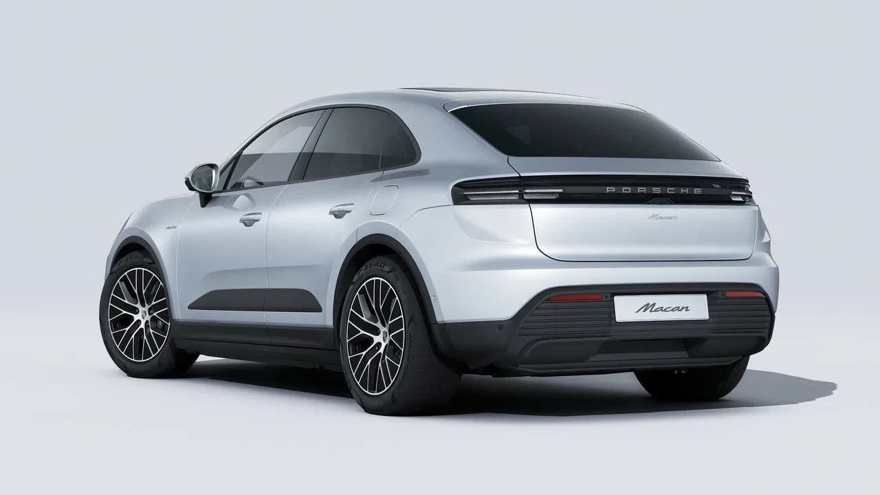 2026 Porsche Macan Electric - Image 3 of 14