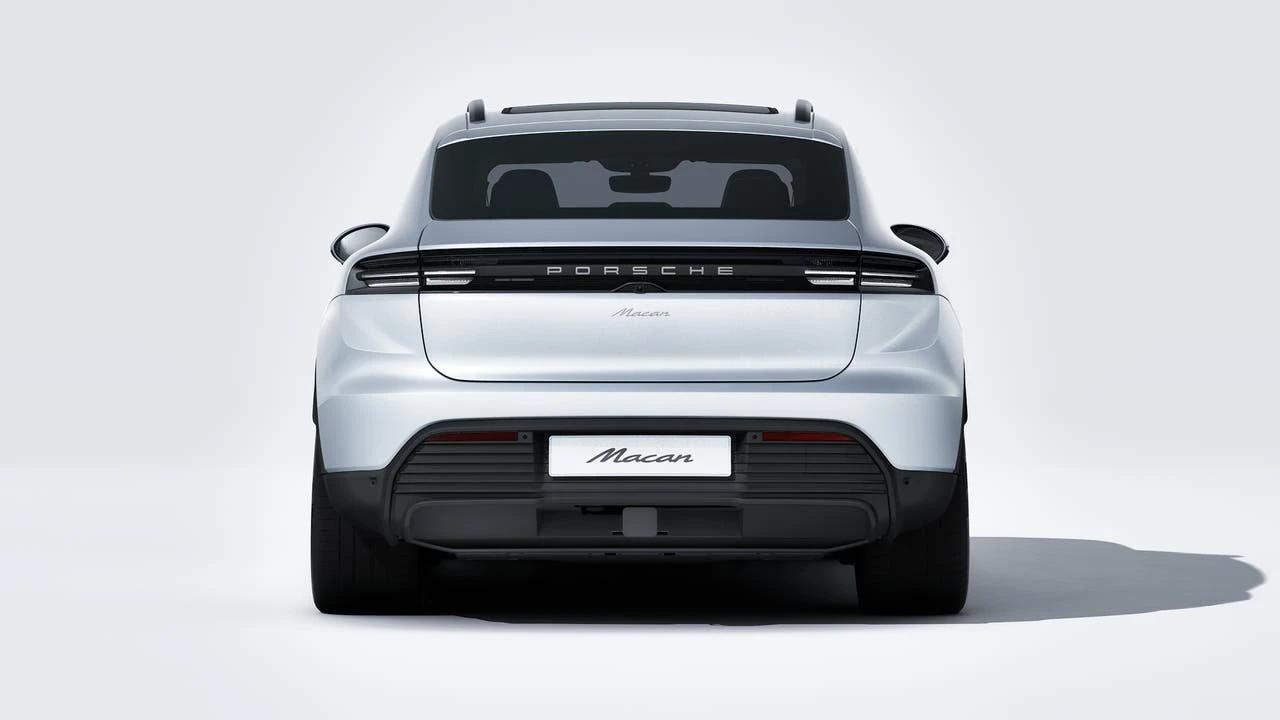 2026 Porsche Macan Electric - Image 7 of 14