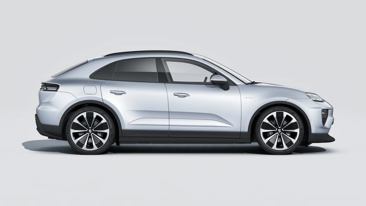 2026 Porsche Macan Electric - Image 6 of 14