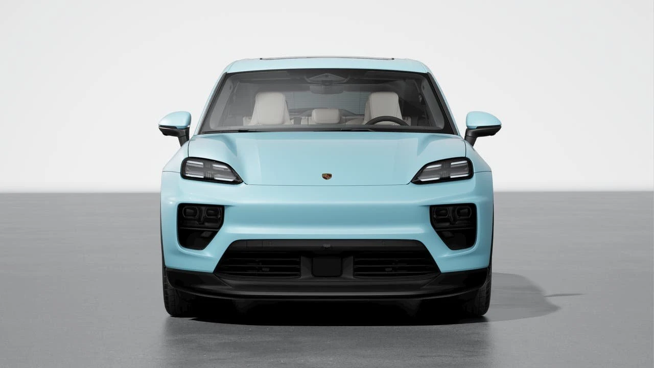 2026 Porsche Macan Electric - Image 8 of 10