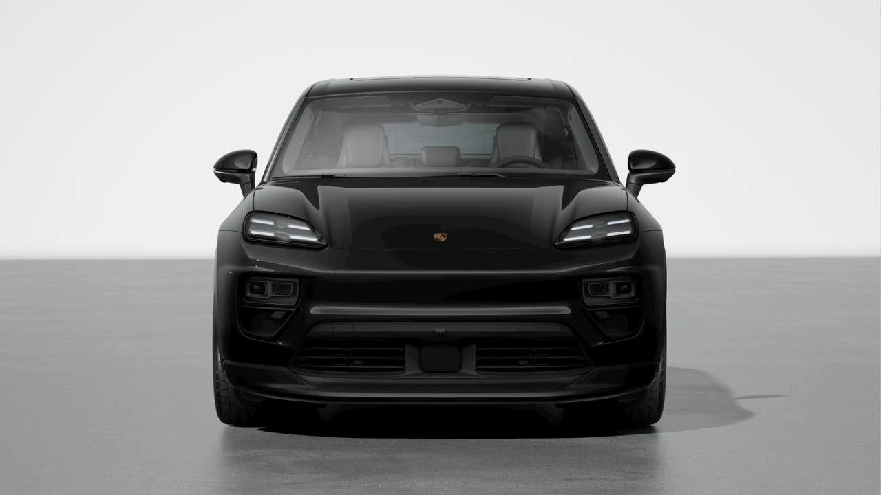 2026 Porsche Macan Electric - Image 8 of 10