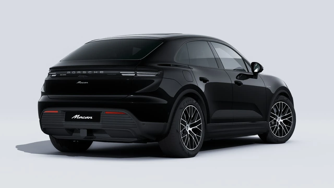 2026 Porsche Macan Electric - Image 9 of 14