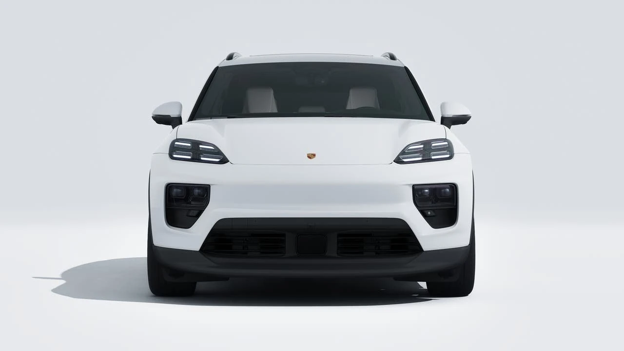 2026 Porsche Macan Electric - Image 8 of 14