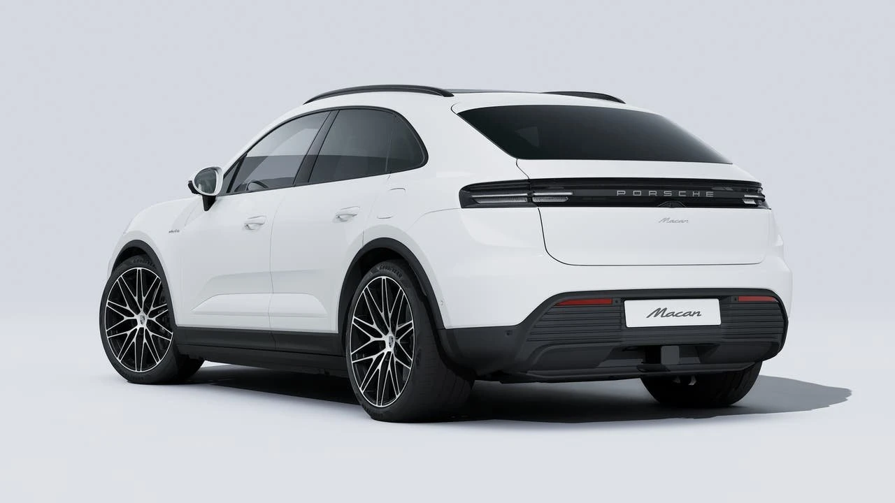 2026 Porsche Macan Electric - Image 3 of 14