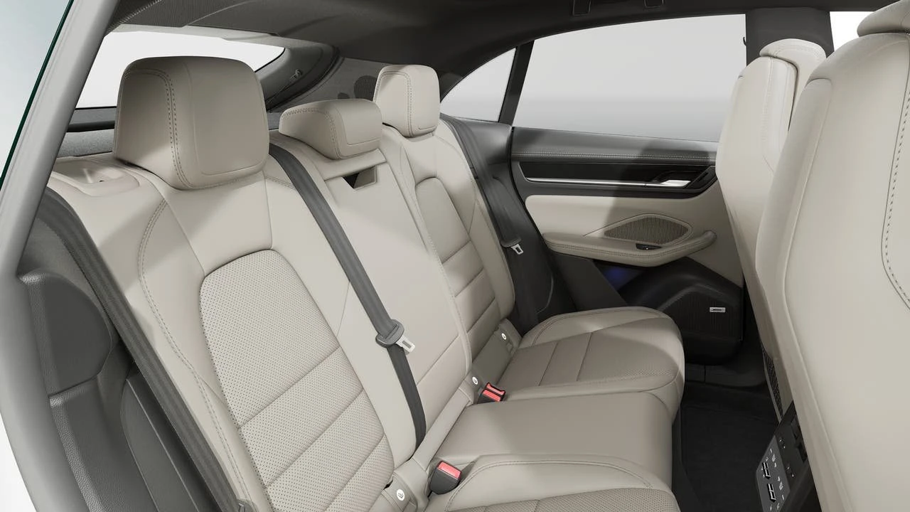 2026 Porsche Macan Electric - Image 13 of 14