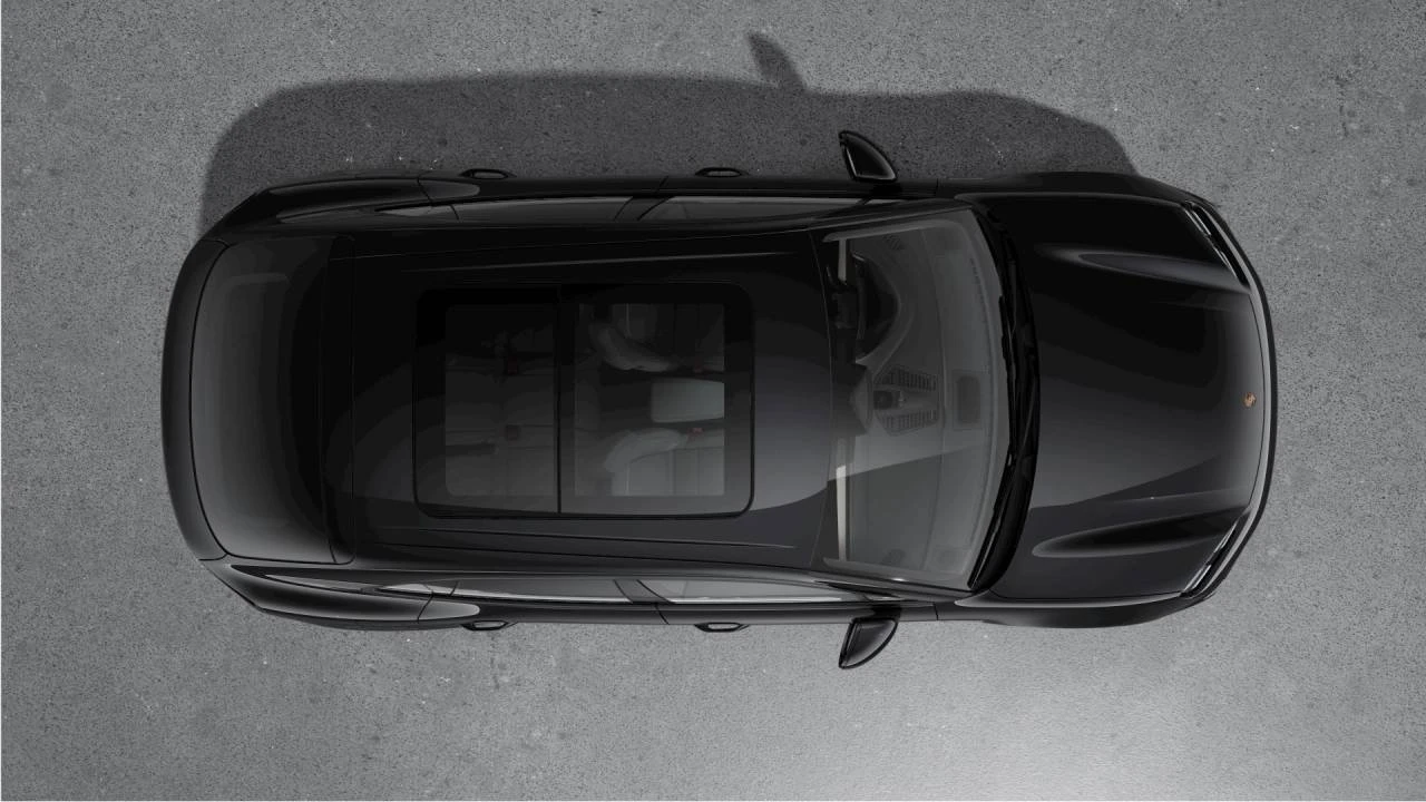 2026 Porsche Macan Electric - Image 5 of 10