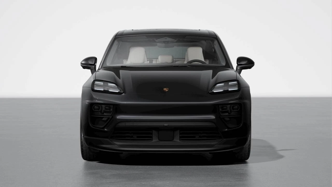2026 Porsche Macan Electric - Image 8 of 10