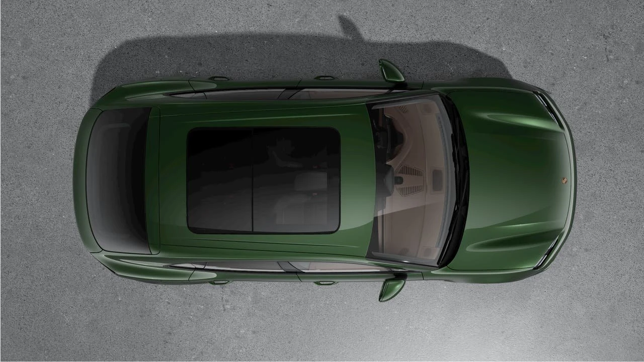 2026 Porsche Macan Electric - Image 5 of 10