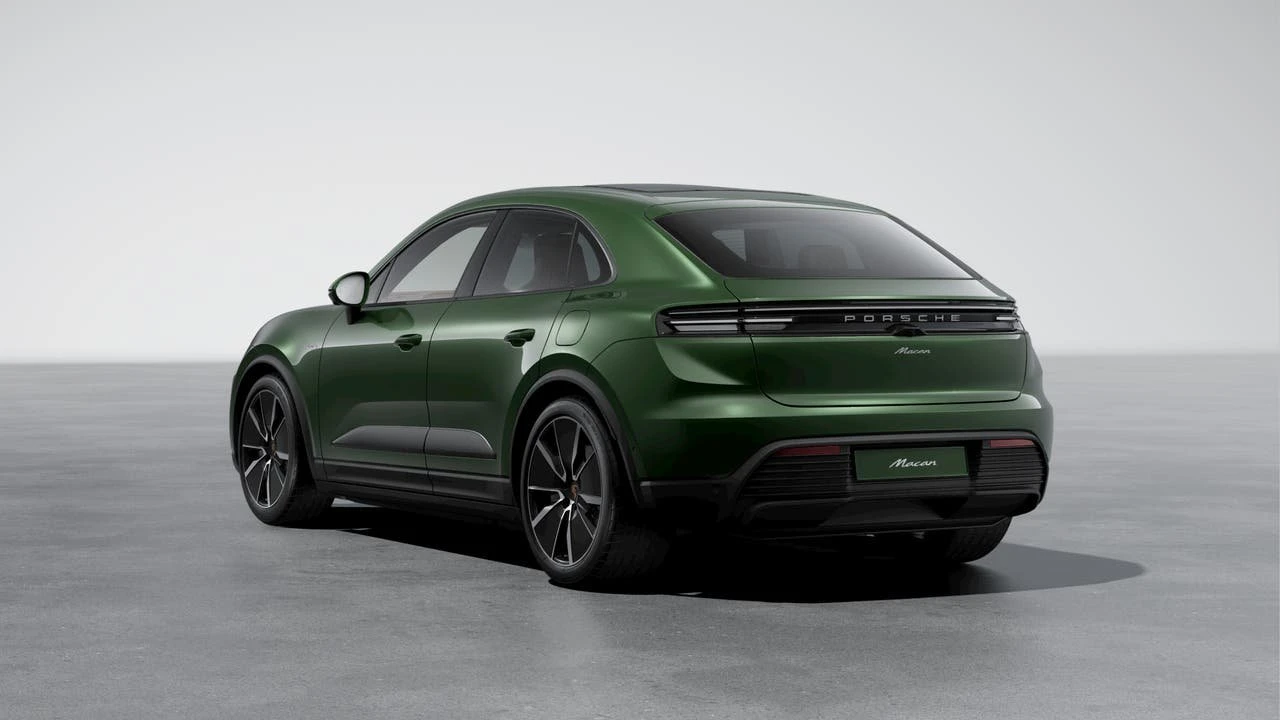 2026 Porsche Macan Electric - Image 3 of 10