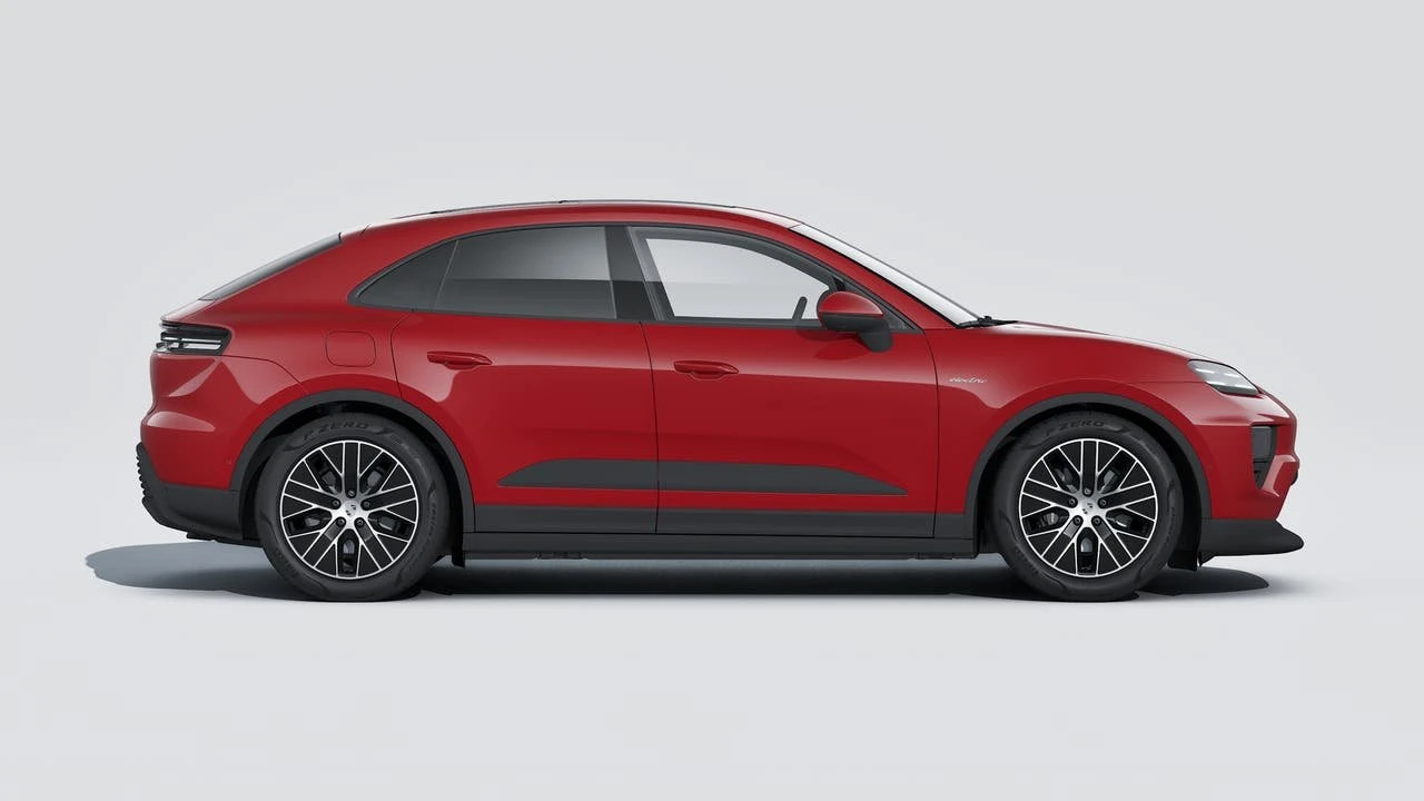 2026 Porsche Macan Electric - Image 6 of 14
