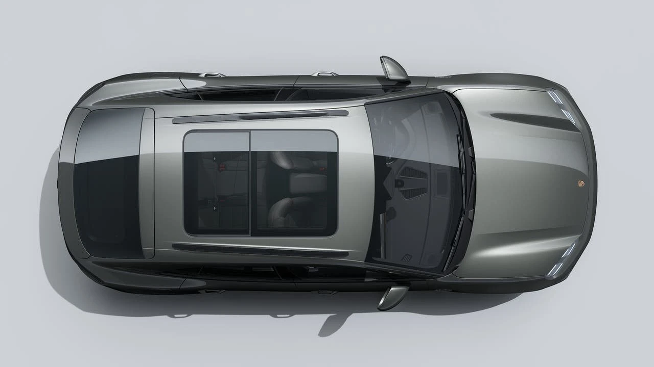 2026 Porsche Macan Electric - Image 5 of 14