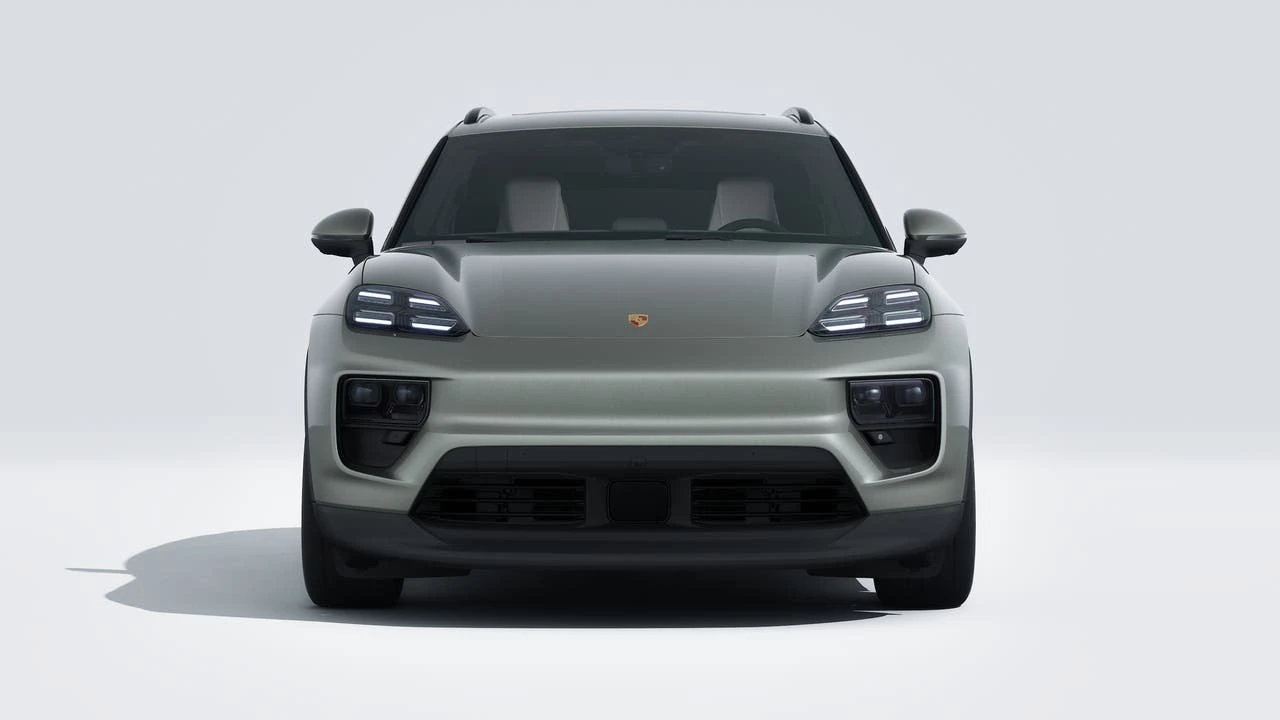 2026 Porsche Macan Electric - Image 8 of 14