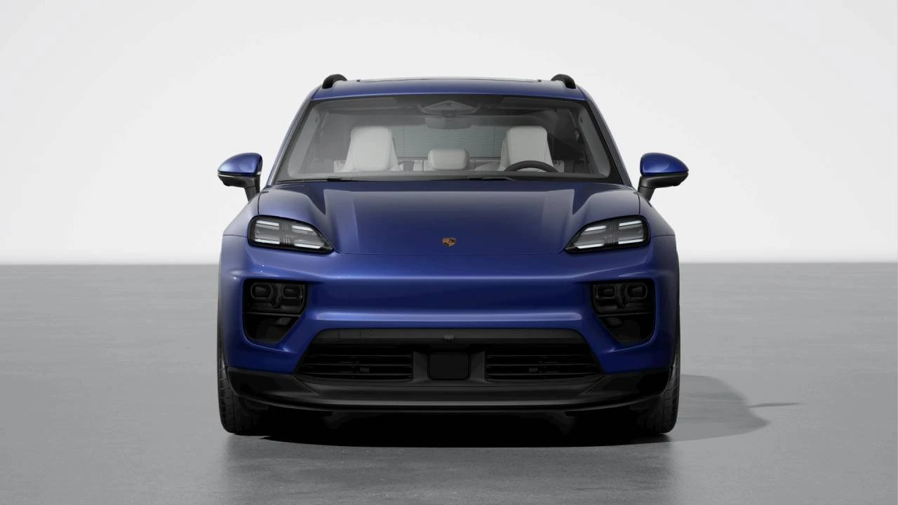 2026 Porsche Macan Electric - Image 8 of 10