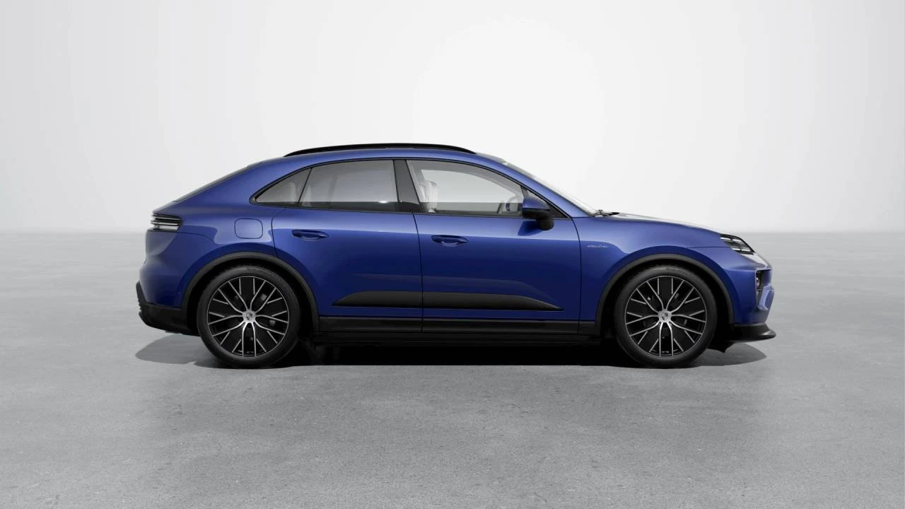 2026 Porsche Macan Electric - Image 6 of 10