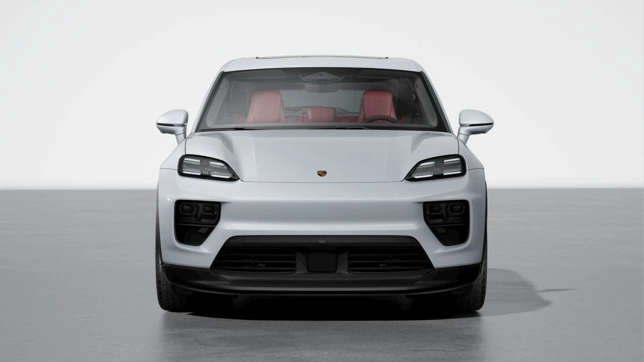 2026 Porsche Macan Electric - Image 8 of 10