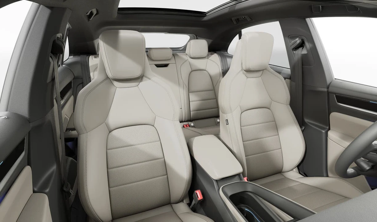 2026 Porsche Macan Electric - Image 12 of 14