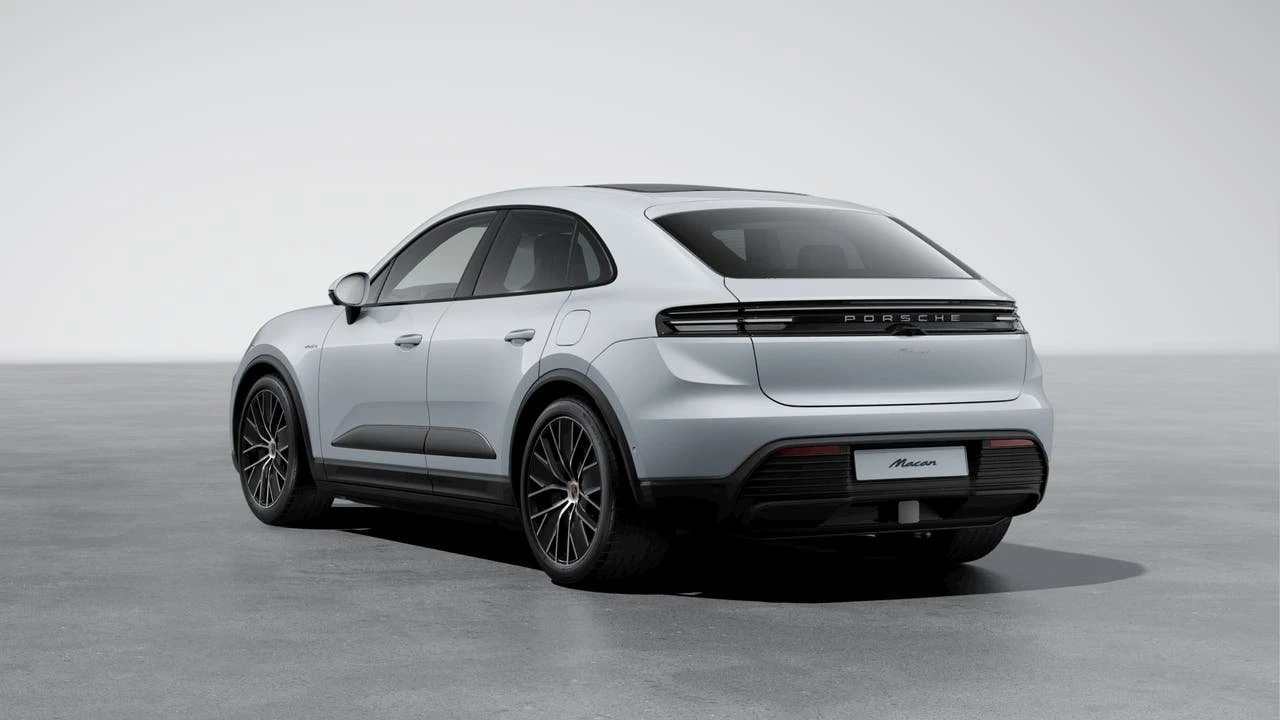 2026 Porsche Macan Electric - Image 3 of 10