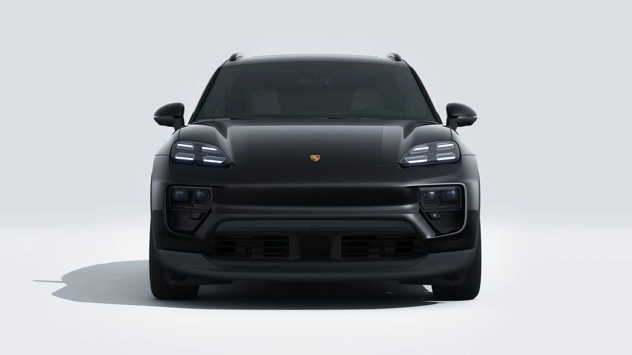 2026 Porsche Macan Electric - Image 8 of 14