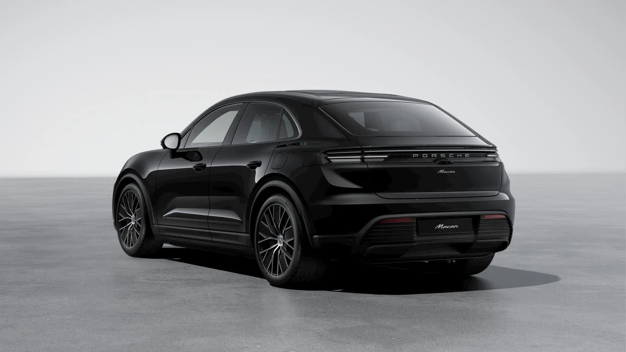 2026 Porsche Macan Electric - Image 3 of 10