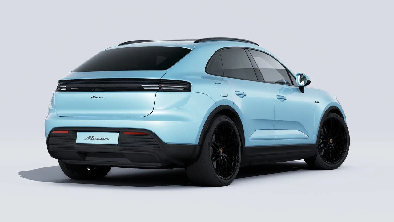 2026 Porsche Macan Electric - Image 9 of 14