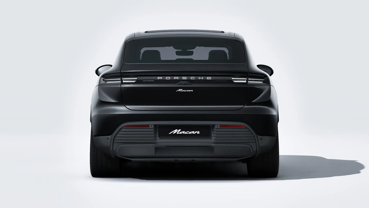 2026 Porsche Macan Electric - Image 7 of 14