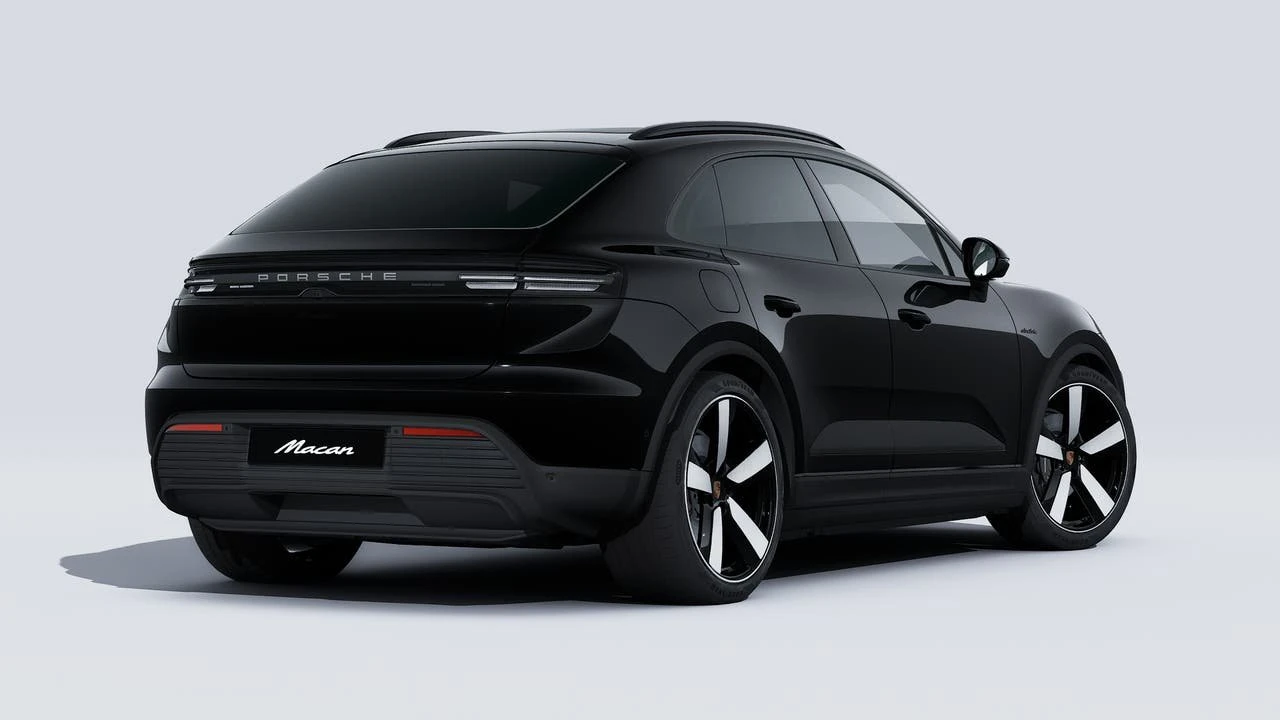 2026 Porsche Macan Electric - Image 9 of 14