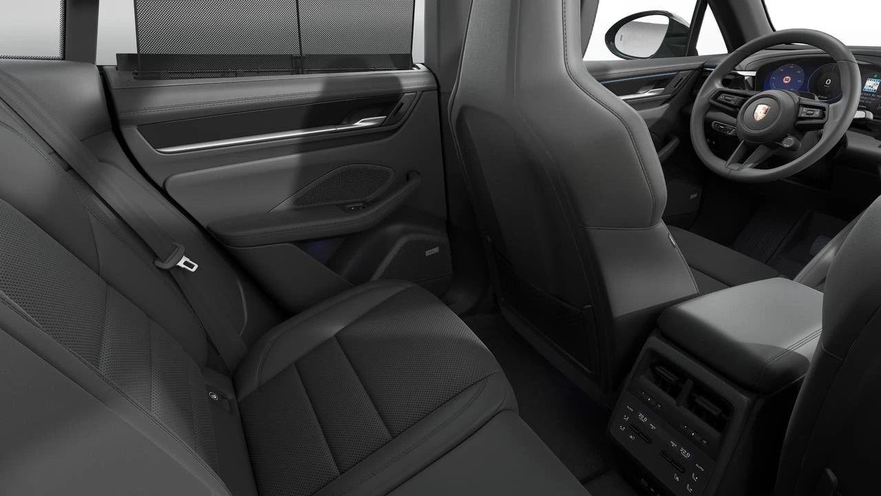 2026 Porsche Macan Electric - Image 14 of 14