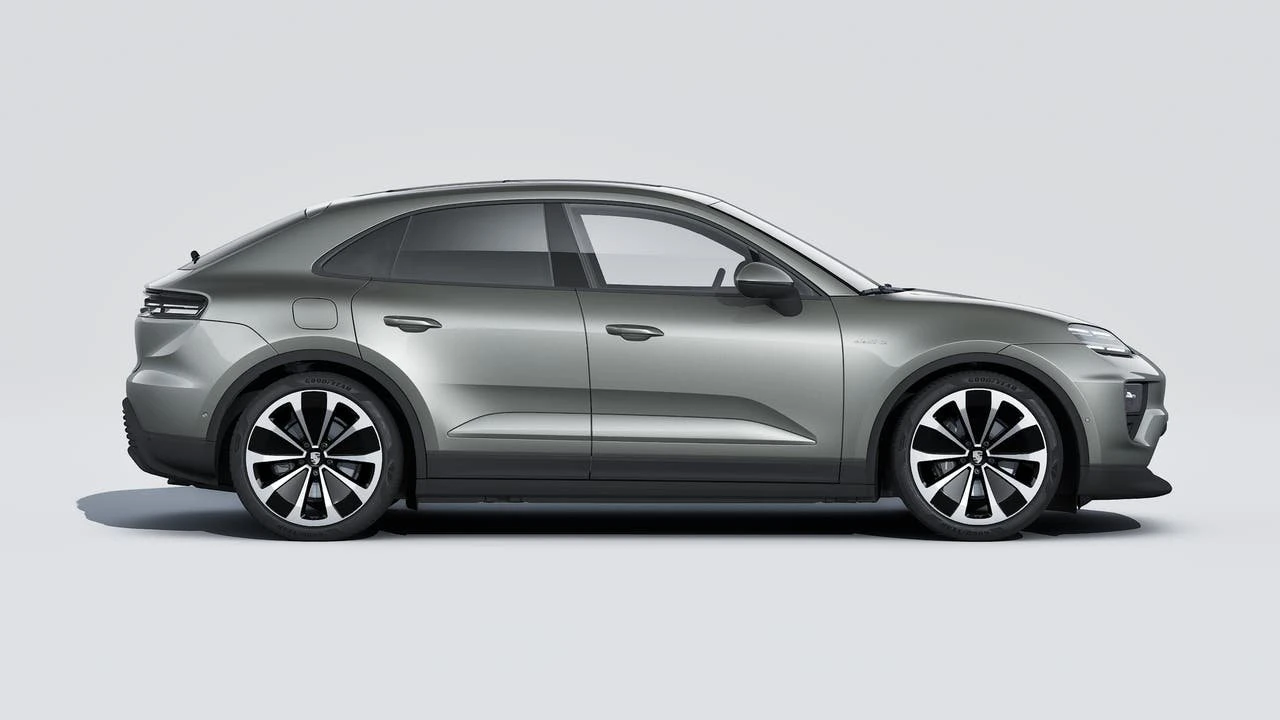 2026 Porsche Macan Electric - Image 6 of 14