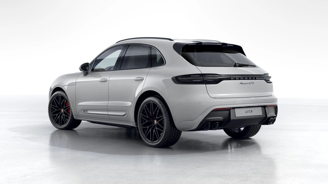 2026 Porsche Macan GTS - Image 3 of 10