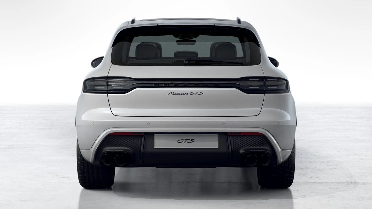 2026 Porsche Macan GTS - Image 7 of 10