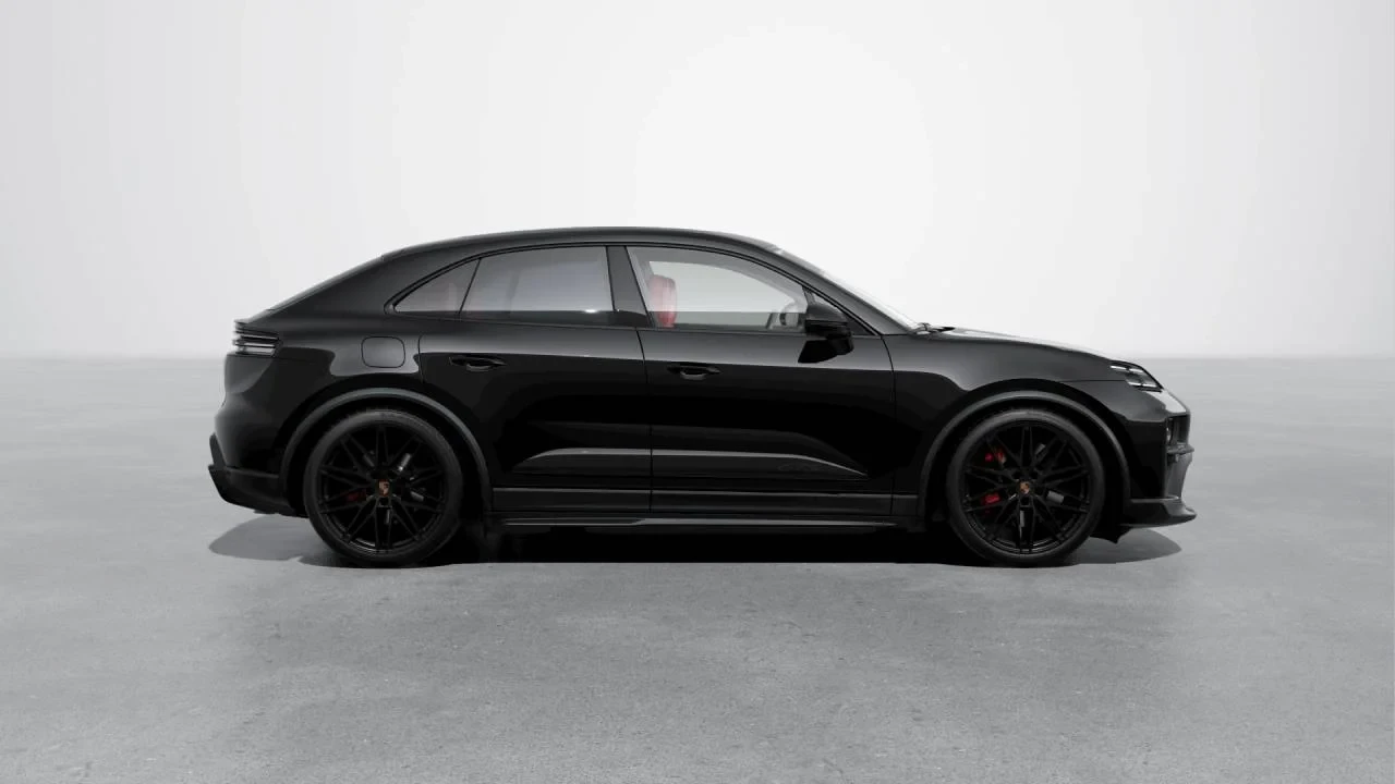 2026 Porsche Macan Electric - Image 6 of 10