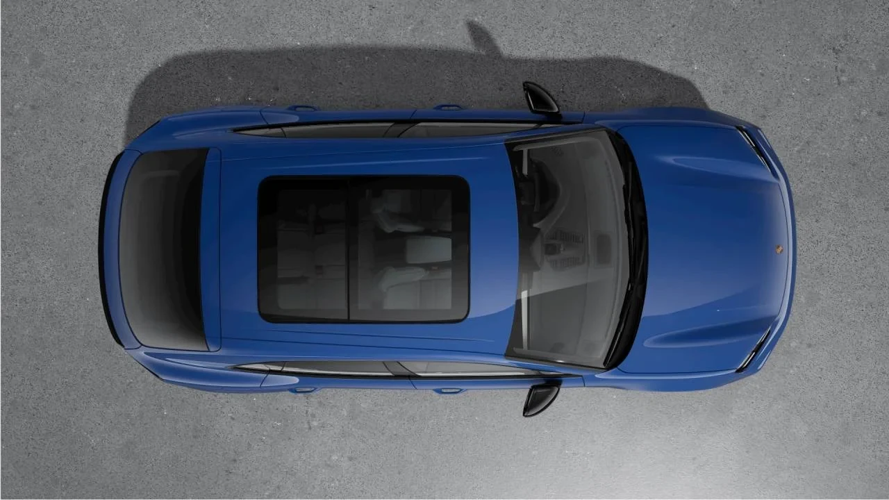 2026 Porsche Macan Electric - Image 5 of 10