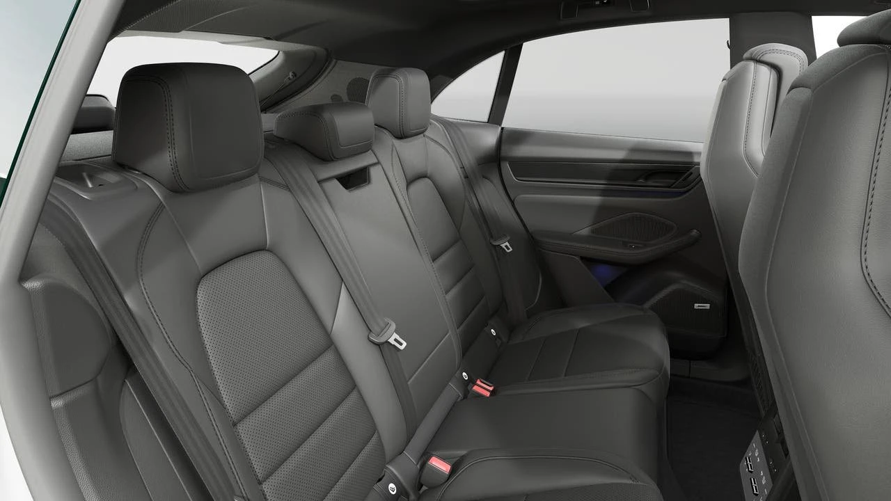 2026 Porsche Macan GTS - Image 13 of 14