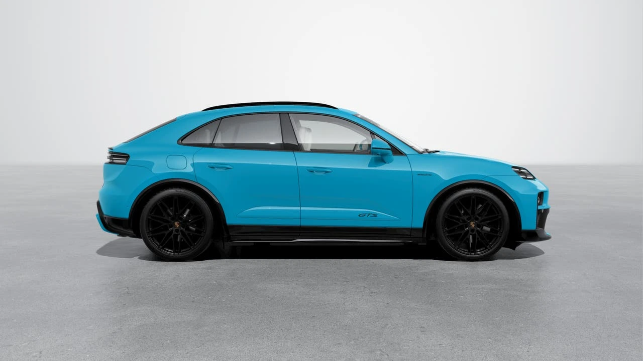 2026 Porsche Macan GTS - Image 6 of 10