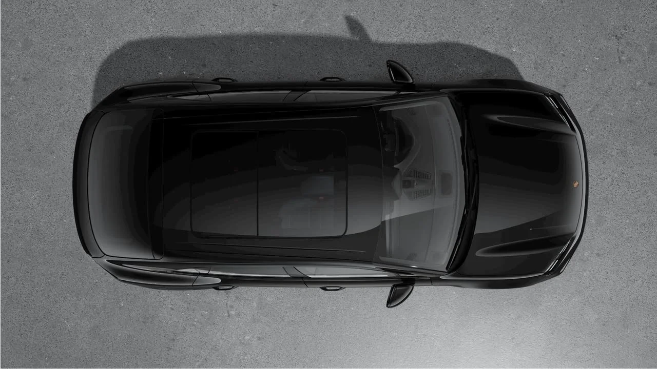 2026 Porsche Macan Electric - Image 5 of 10
