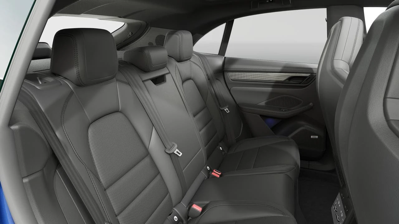 2026 Porsche Macan GTS - Image 13 of 14