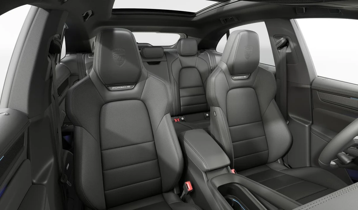 2026 Porsche Macan GTS - Image 12 of 14