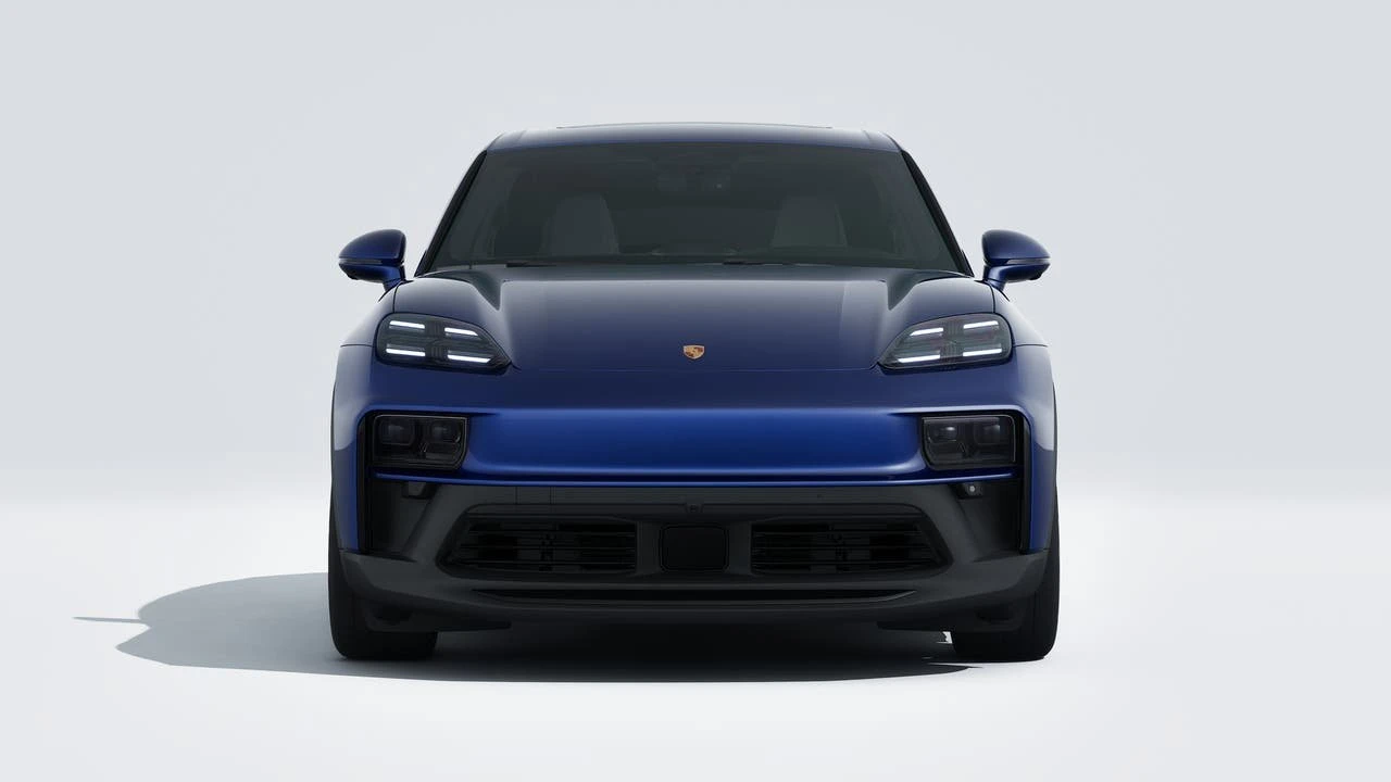 2026 Porsche Macan GTS - Image 8 of 14