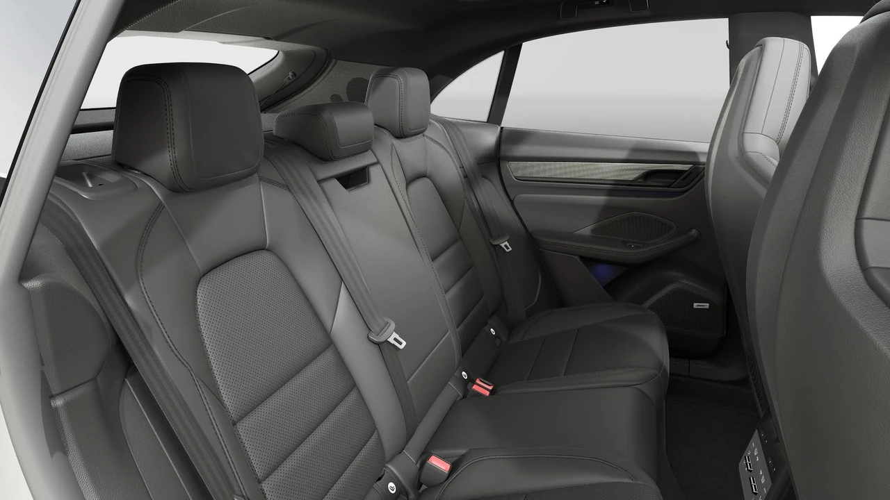 2026 Porsche Macan GTS - Image 13 of 14