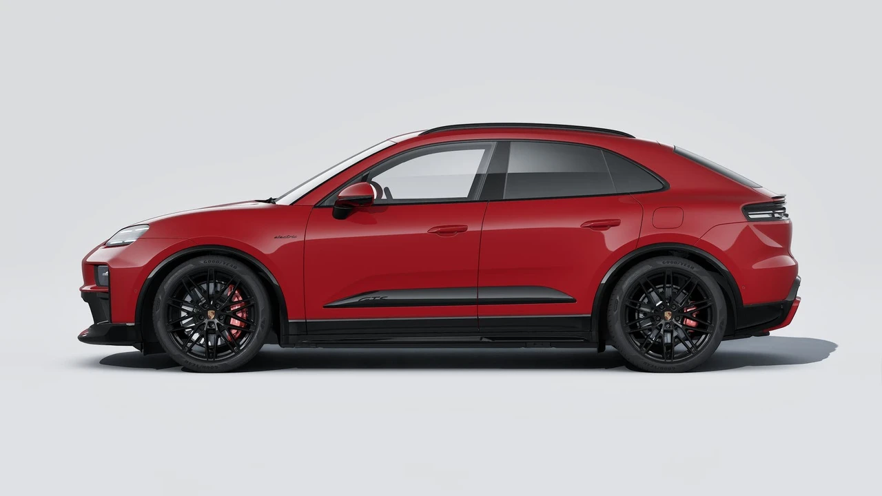 2026 Porsche Macan GTS - Image 2 of 14