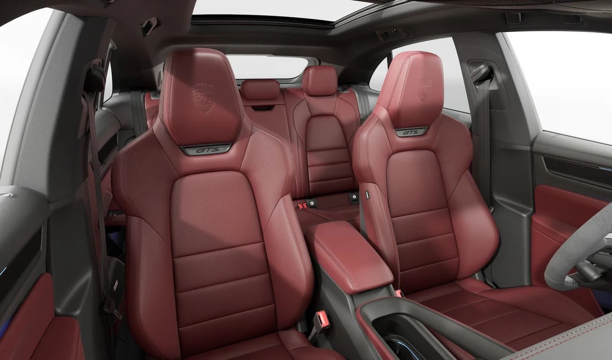 2026 Porsche Macan GTS - Image 12 of 14