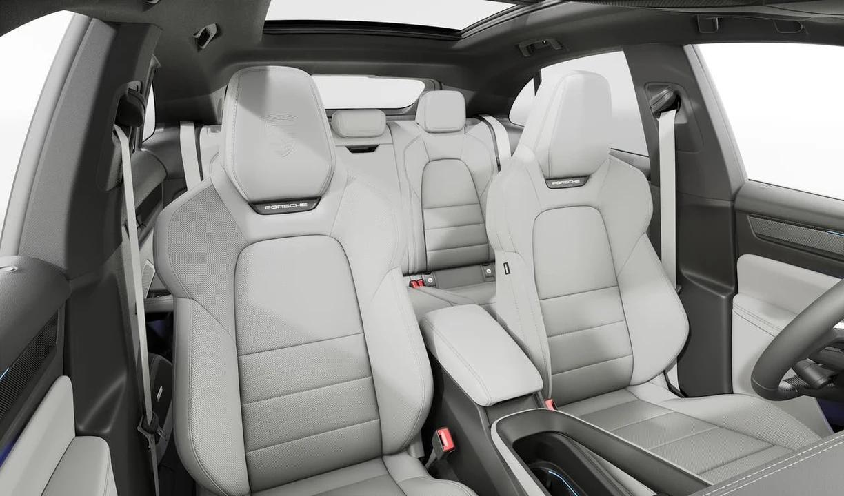 2026 Porsche Macan Electric - Image 12 of 14