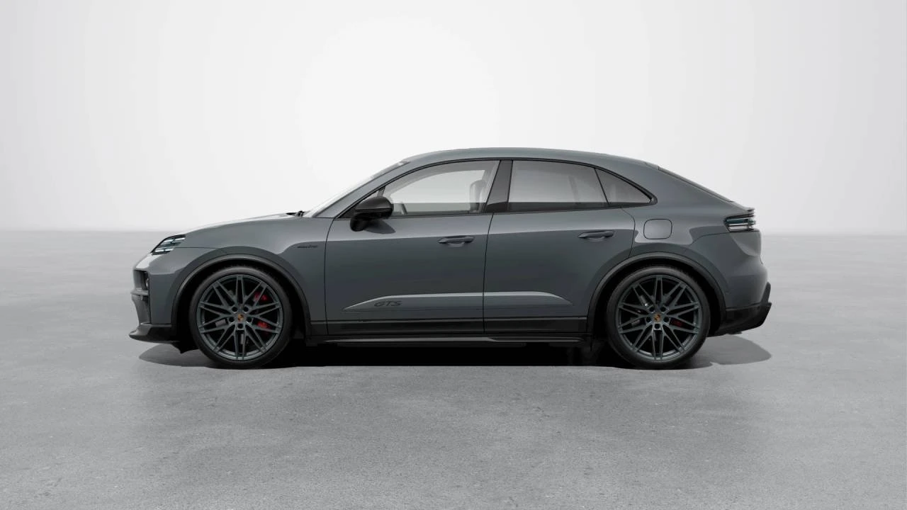 2026 Porsche Macan Electric - Image 2 of 10