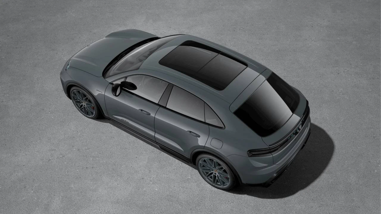 2026 Porsche Macan Electric - Image 4 of 10