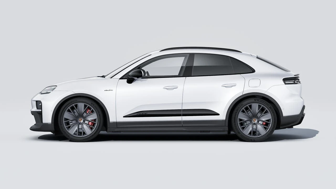 2026 Porsche Macan GTS - Image 2 of 14